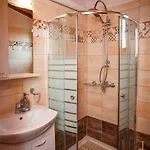 Argyro House Ii *