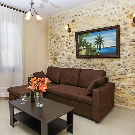 Argyro House Ii شقة