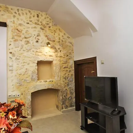Argyro House Ii *