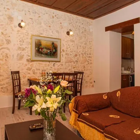 Argyro House Ii * Resmo